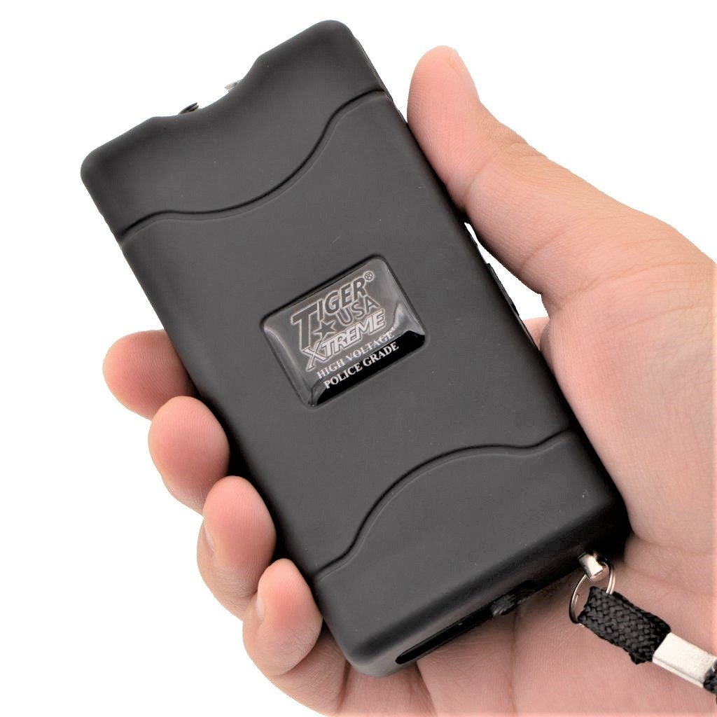 Tiger-USA Xtreme® Stunner Rechargeable LED Stun Gun 96M