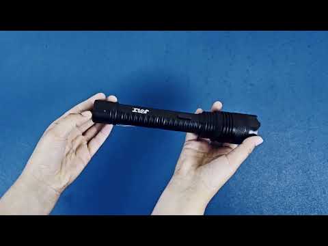 Jolt tactical stun flashlight